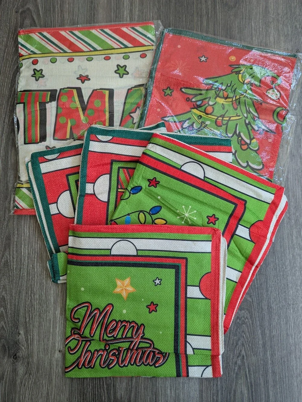 9 Piece Christmas Set